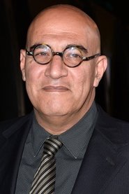 იიგალ ნაორი