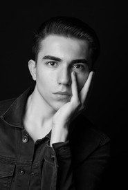 სიჰან ბეკინკაიანი